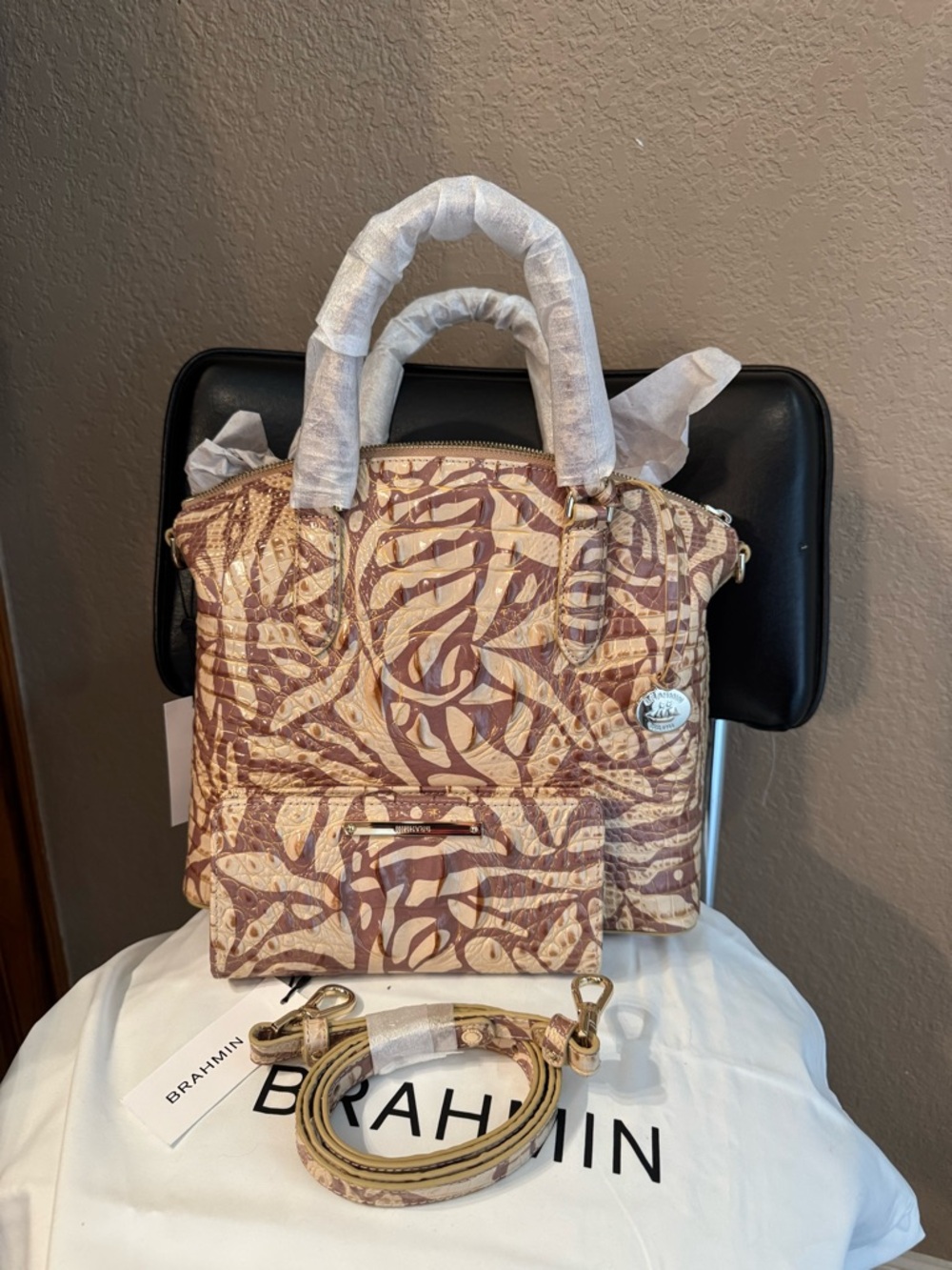 Brahmin purse and wallet new